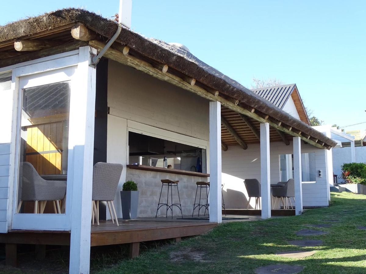 Kanaloah Lodge & Cabins 푼타 델 디아블로 외부 사진