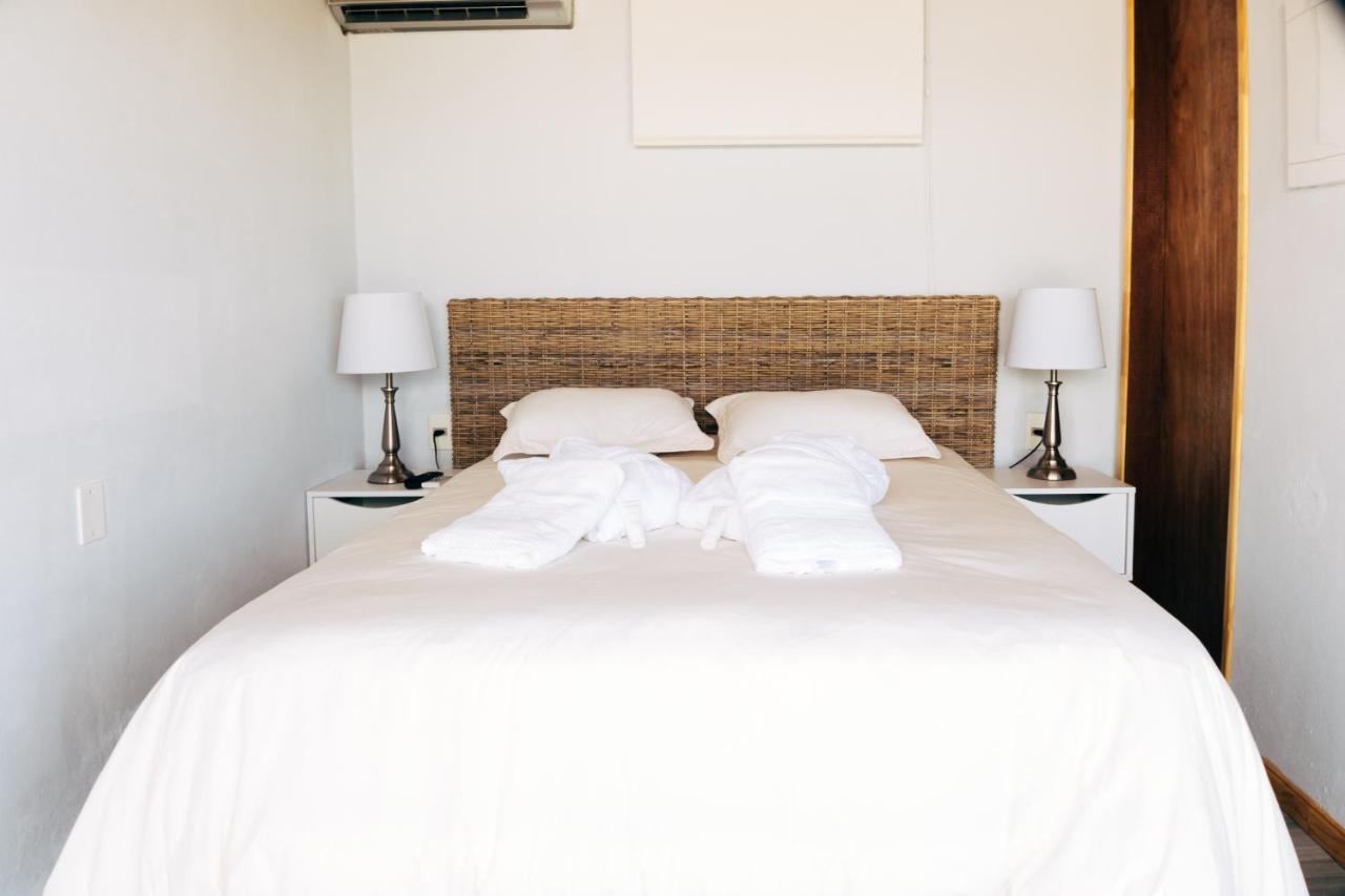 Kanaloah Lodge & Cabins 푼타 델 디아블로 외부 사진
